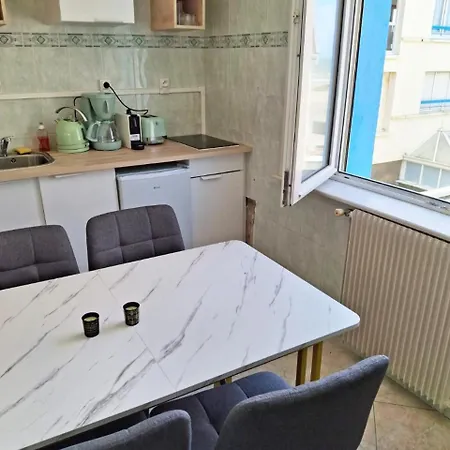 Sauna Et Cosy 50 M2 Avec Parking Prive Et Vue Apartmán *